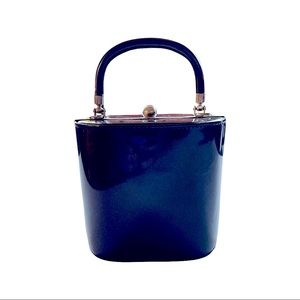 📌💗🎉🎉HP!!🎉🎉Vintage Navy Blue Box Purse With Silver Hardware